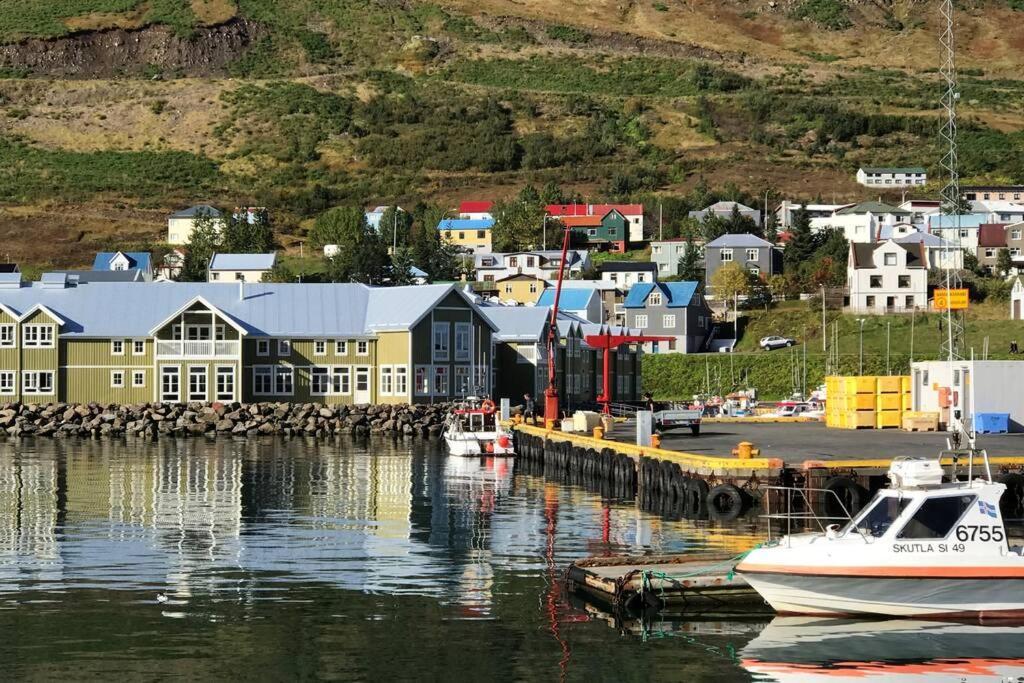 House With A Warm Soul In North Iceland Siglufjordur ภายนอก รูปภาพ