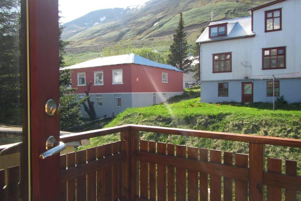 House With A Warm Soul In North Iceland Siglufjordur ภายนอก รูปภาพ